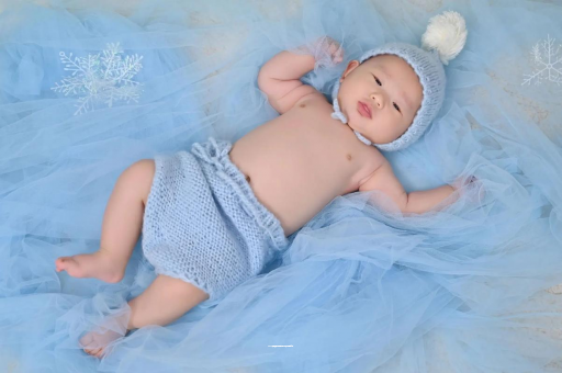 安岳宝宝脚热怎么回事